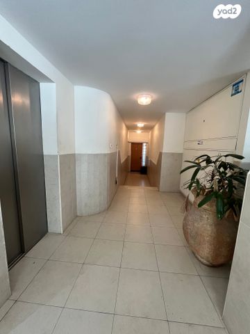 דירה, בת חן, רמת חן, חיפה