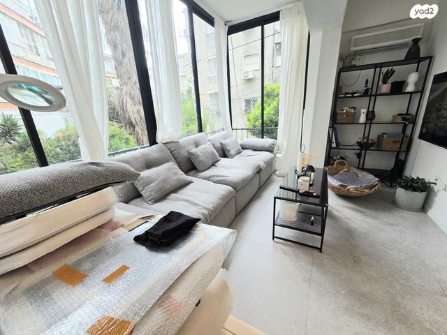 דירה, שדרות אפיקים, שינקין, גבעתיים