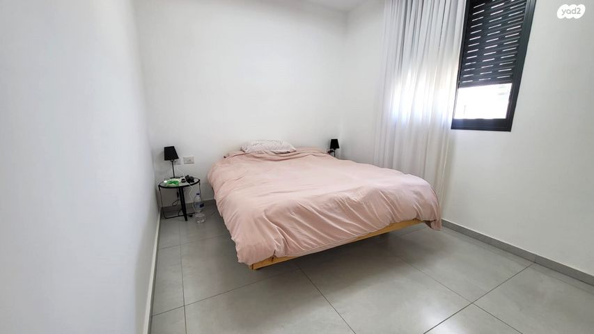 דירה, דולפין, גלי כרמל, טירת כרמל