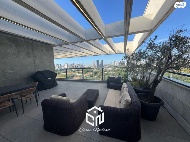 גג/ פנטהאוז, רמת אפעל, רמת גן