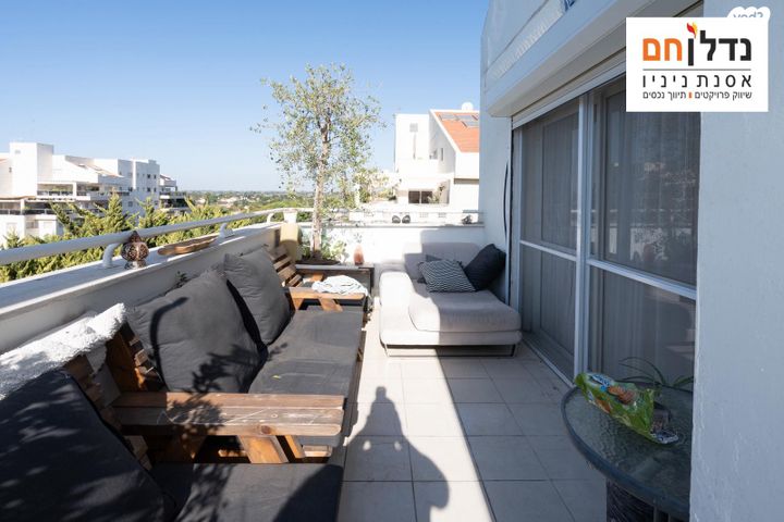 גג/ פנטהאוז, ברקן, סביוני הכפר, כפר סבא