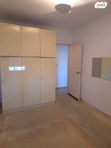 דירה, ד"ר ארתור בירם, רמת אלמוגי, חיפה