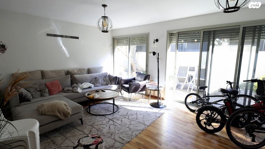 דו משפחתי, המרגנית 37, שכונת הותיקים, רמת גן