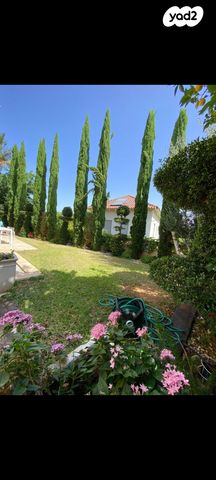 בית פרטי/ קוטג', רעננה