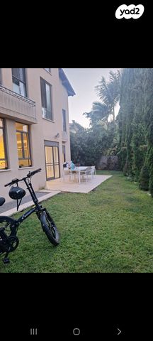 בית פרטי/ קוטג', רעננה