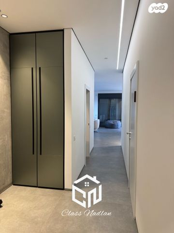 גג/ פנטהאוז, רמת אפעל, רמת גן