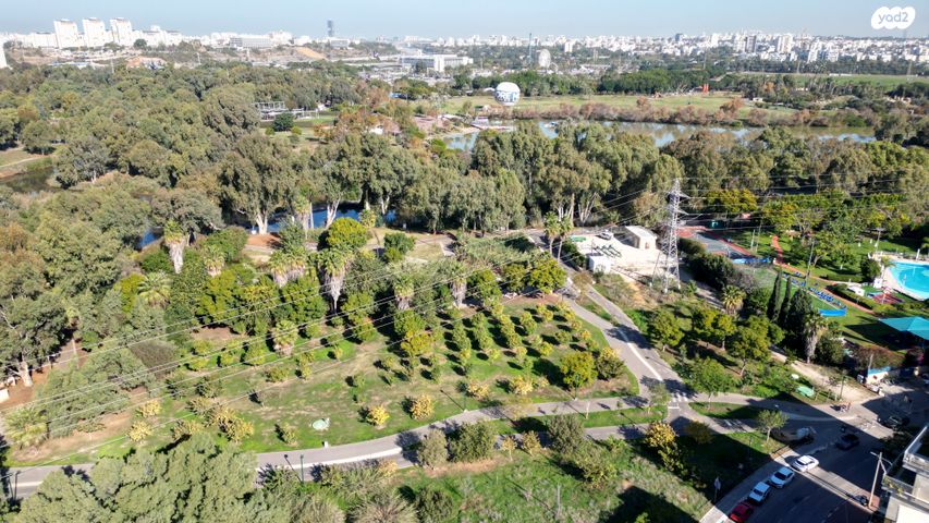 דו משפחתי, המרגנית 37, שכונת הותיקים, רמת גן