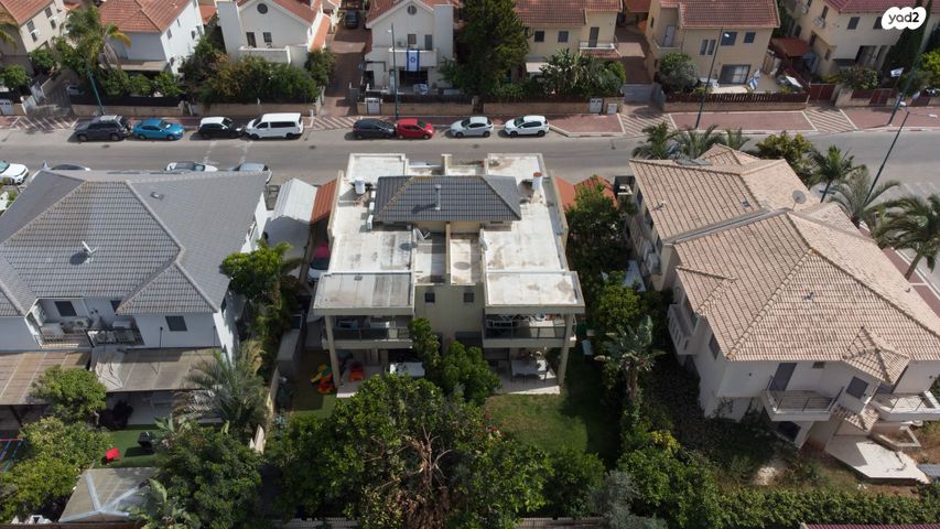 דו משפחתי, כפר יונה