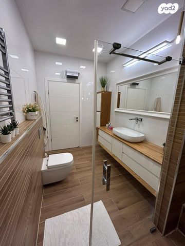 גג/ פנטהאוז, בלפור, עיר, מרכז העיר, נהריה