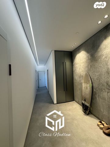 גג/ פנטהאוז, רמת אפעל, רמת גן