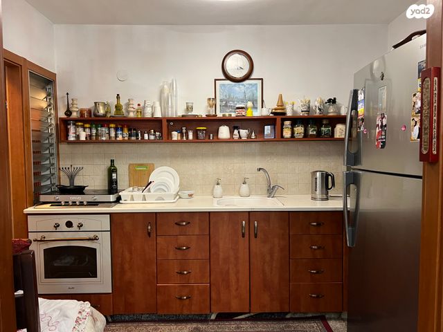 דירה, הרקפת, נאות אשכול, יבנה