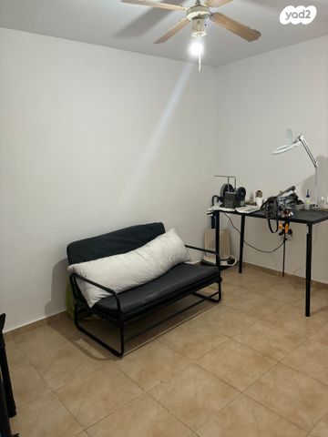 דירה, הנחל, רמות ויצמן, יבנה