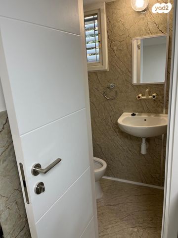 מרתף/ פרטר, א' / צפון מזרח העיר, רחובות