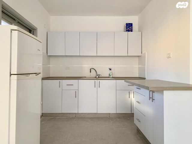 דירה, בן יהודה, מרכז, הרצליה