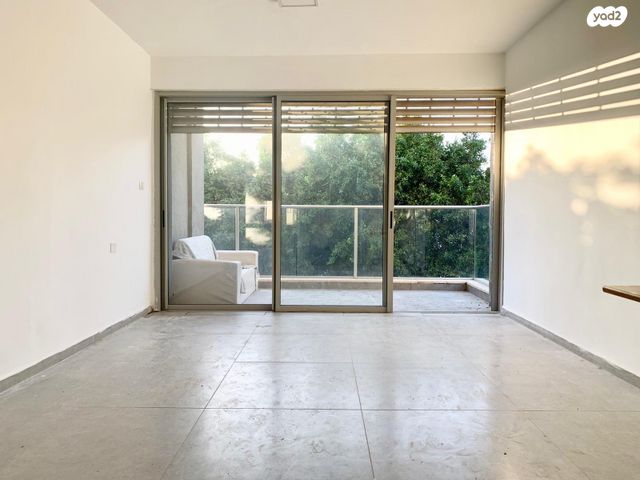 דירה, בן יהודה, מרכז, הרצליה