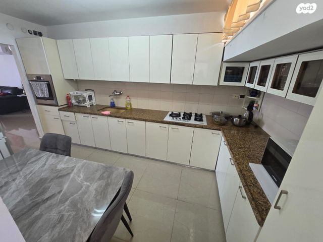 דירה, סטפן וייז, רמת שאול, חיפה