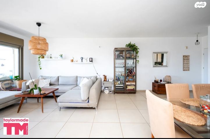 דירה, פרדס חנה כרכור