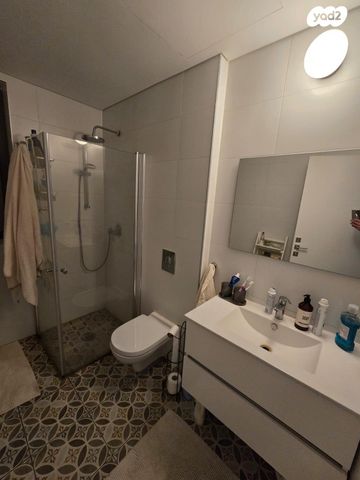 דירה, רמז 10, הצפון החדש - כיכר המדינה, תל אביב יפו