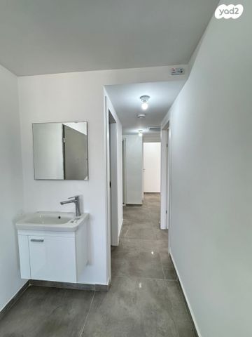 דירה, שדרות יצחק גרשטנקורן, בני ברק