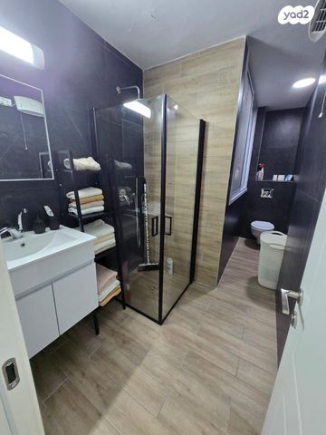 דירה, דרך המשחררים 40, שכונה ב', באר שבע