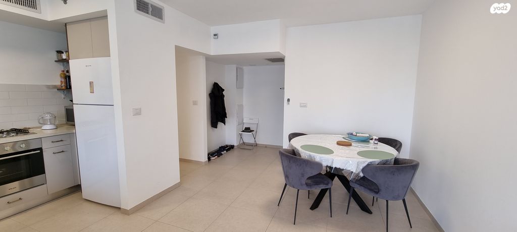 דירה, דרך העצמאות 29, ליבת העיר, יהוד מונוסון