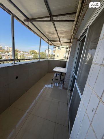 דירה, החסידה 6, חדרה