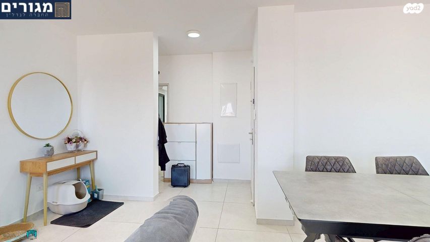 דירה, זלמן שניאור, רמות רמז, חיפה