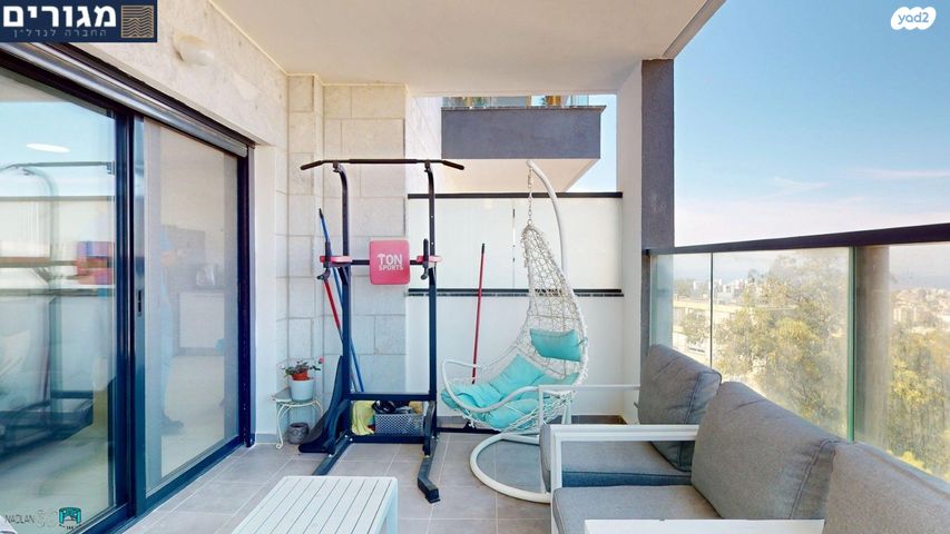 דירה, זלמן שניאור, רמות רמז, חיפה