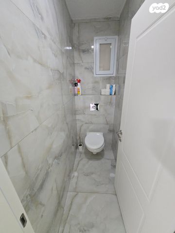 דירה, דרך המשחררים 40, שכונה ב', באר שבע