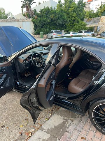 מרצדס-בנץ CLA