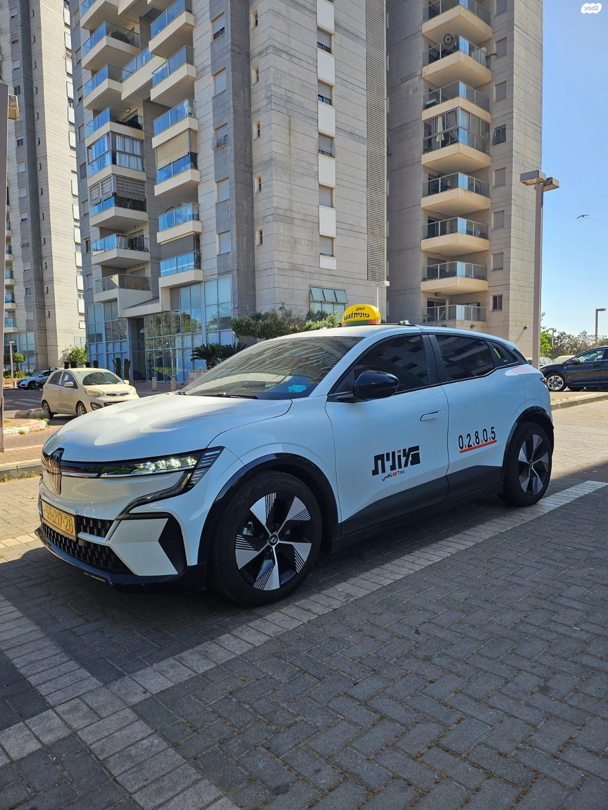 מודעת רכב רנו מגאן E-Tech