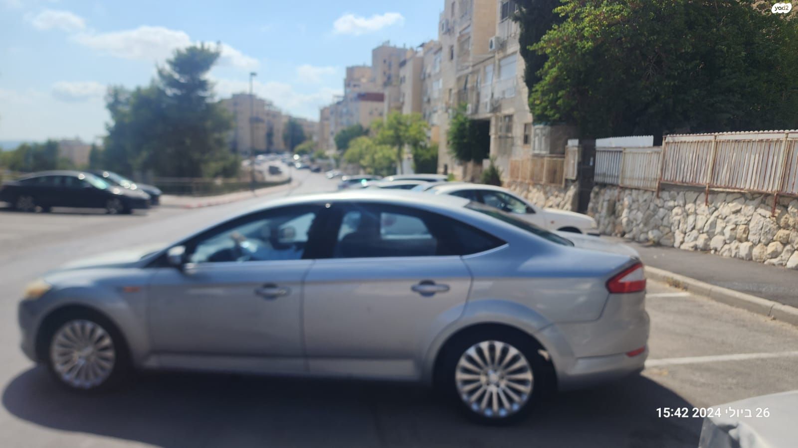 מודעת רכב פורד מונדאו