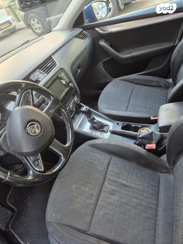 סקודה אוקטביה