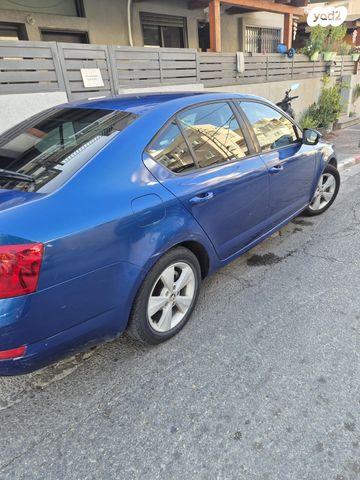 סקודה אוקטביה