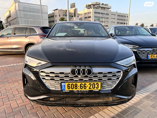 אאודי Q8 e-tron