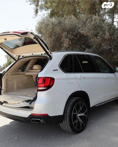 ב מ וו X5