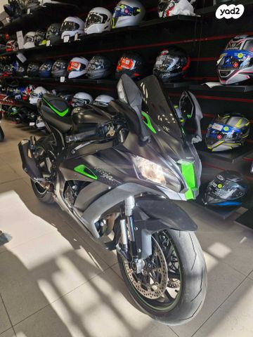 קאוואסאקי נינג'ה ZX 10R