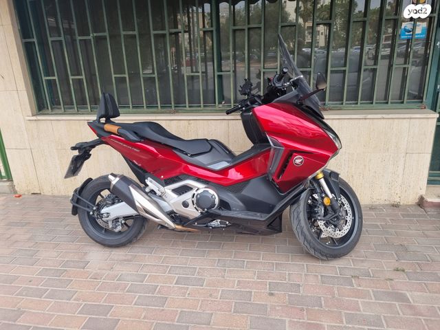 מודעת רכב הונדה פורזה 750