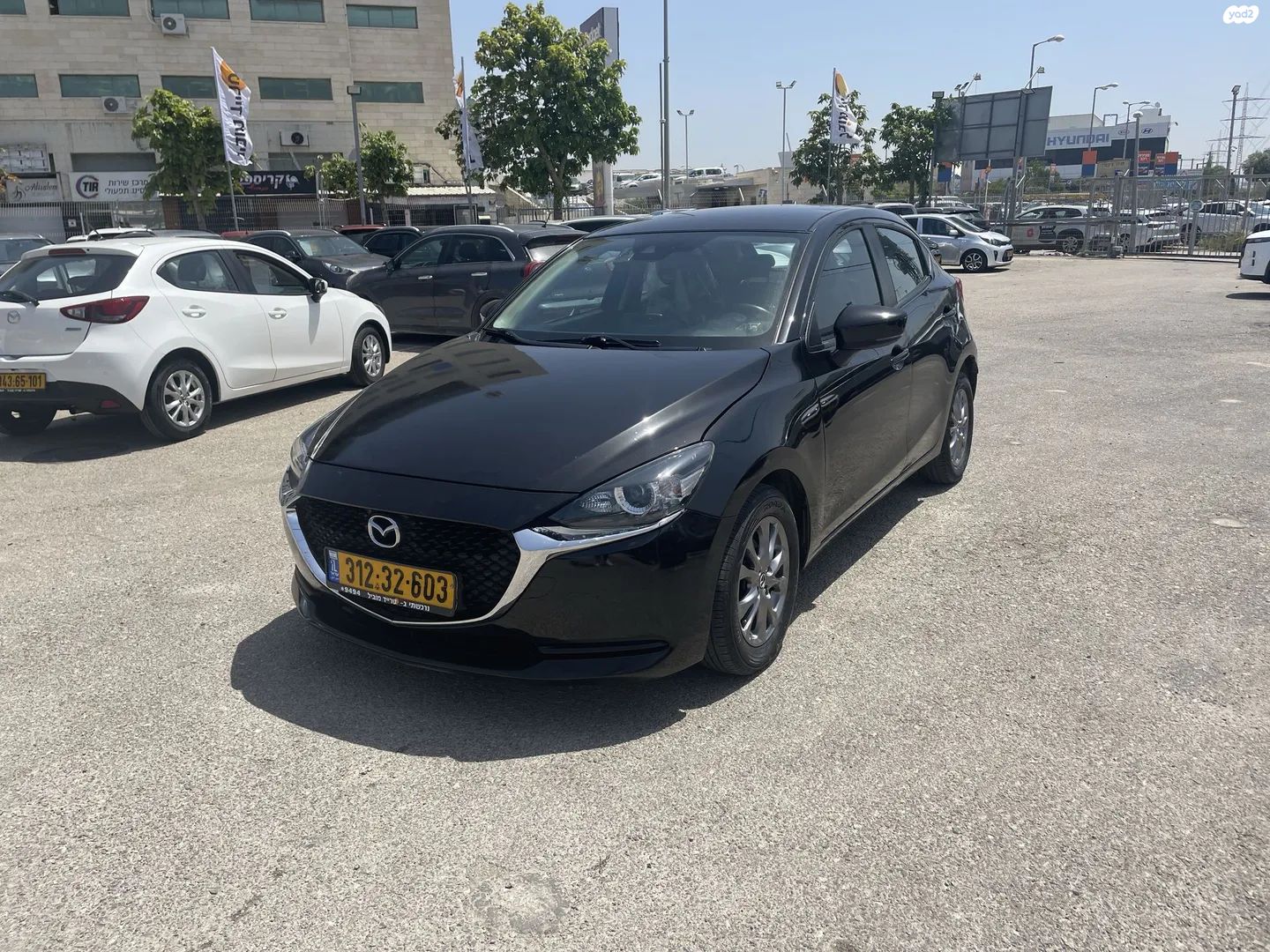 מודעת רכב מאזדה 2