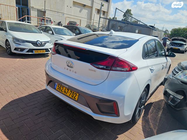 יונדאי איוניק