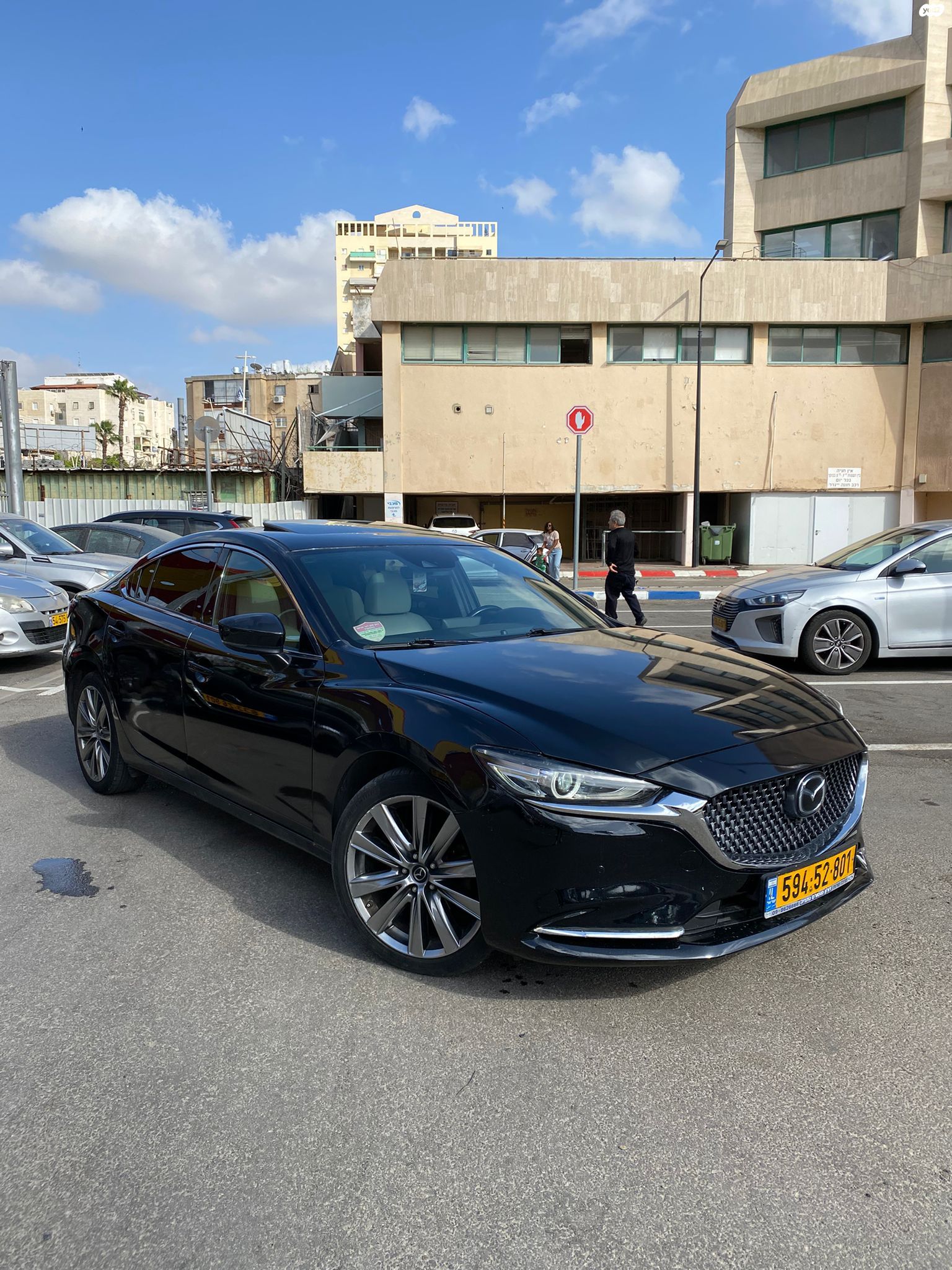 מודעת רכב מאזדה 6