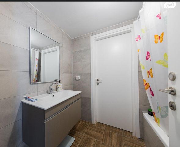 דירה, רב אלוף רפאל איתן 44, רמת אפעל, רמת גן