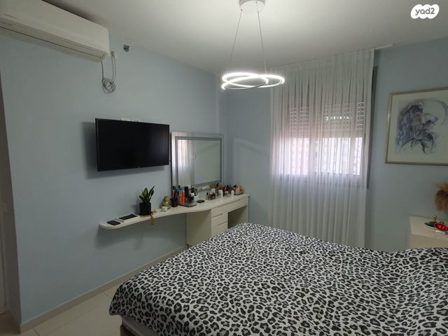 דירה, צבי תדמור, ח-501, חולון