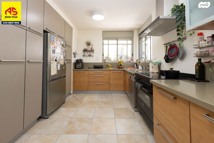 בית פרטי/ קוטג', שכונה 12, תל מונד