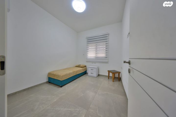 גג/ פנטהאוז, פרישמן 37, אברמסקי, קרית אתא