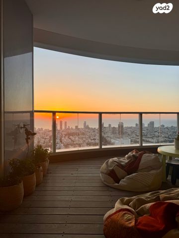 דירה, גרציאני יצחק 4, גני שרונה, קרית הממשלה, תל אביב יפו