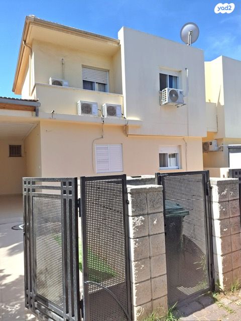 בית פרטי/ קוטג', המלקוש, גן יבנה מערב, גן יבנה