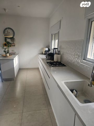 דירה, עובדיה, רמת התשבי, חיפה