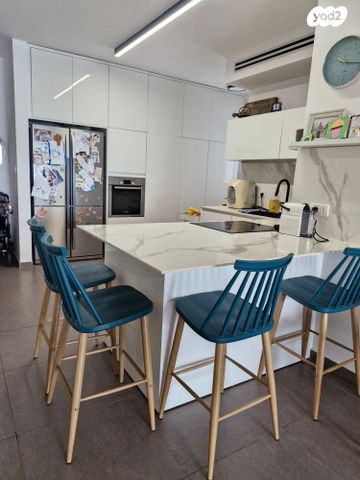 דירה, הקרן, גליל ים (מתחם הכוכבים), הרצליה