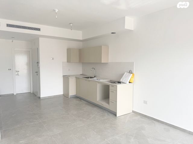 דירה, יכין, שכונת הראשונים, רמת גן